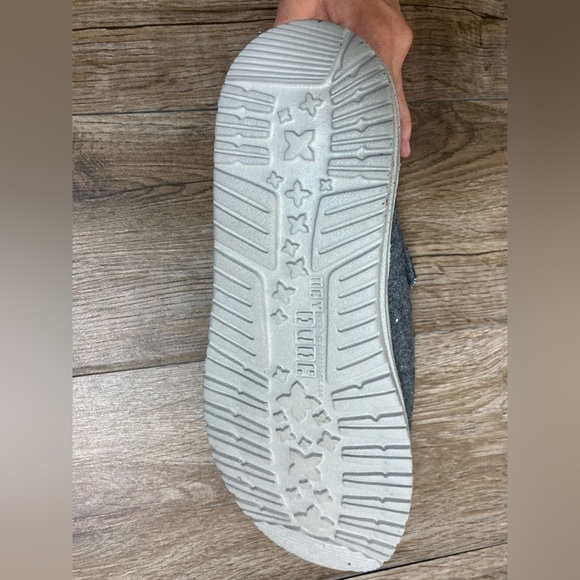 Hey Dude Women’s Britt Cheetah Gray Shoe LEFT SHOE ONLY 9 AMPUTEE REPLACEMENT - Picture 5 of 9